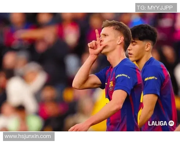 世界杯激战拜仁狂胜曼联五球大捷绝杀时刻点燃全场激情