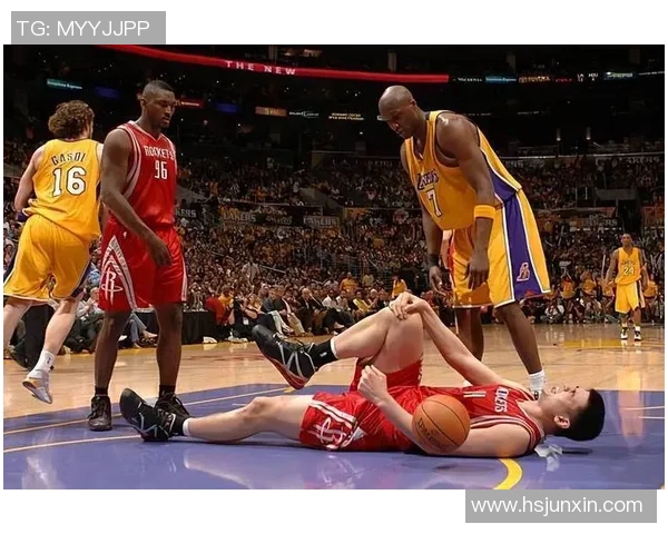 姚明的舅舅如何影响了他的篮球生涯与人生道路