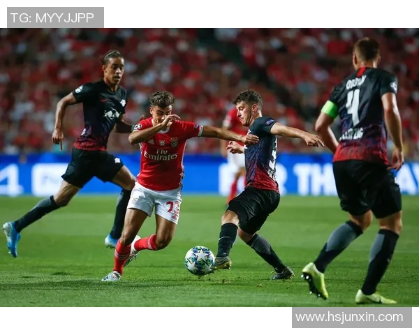 欧冠激战阿森纳与本菲卡握手言和补时进球点燃全场激情 欧冠激战阿森纳与本菲卡握手言和补时进球点燃全场激情