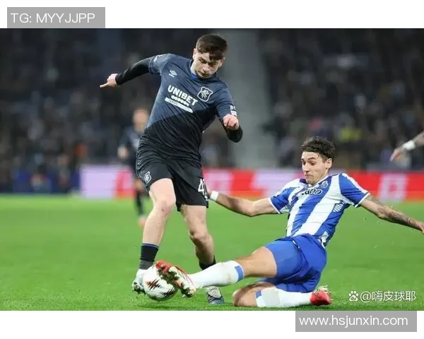 国王杯激战莱比锡大胜波尔图点球争议引发全场热议 国王杯激战莱比锡大胜波尔图点球争议引发全场热议